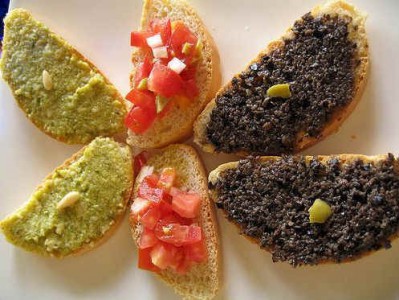 Tuscan crostini for a catered dinner in Tuscany